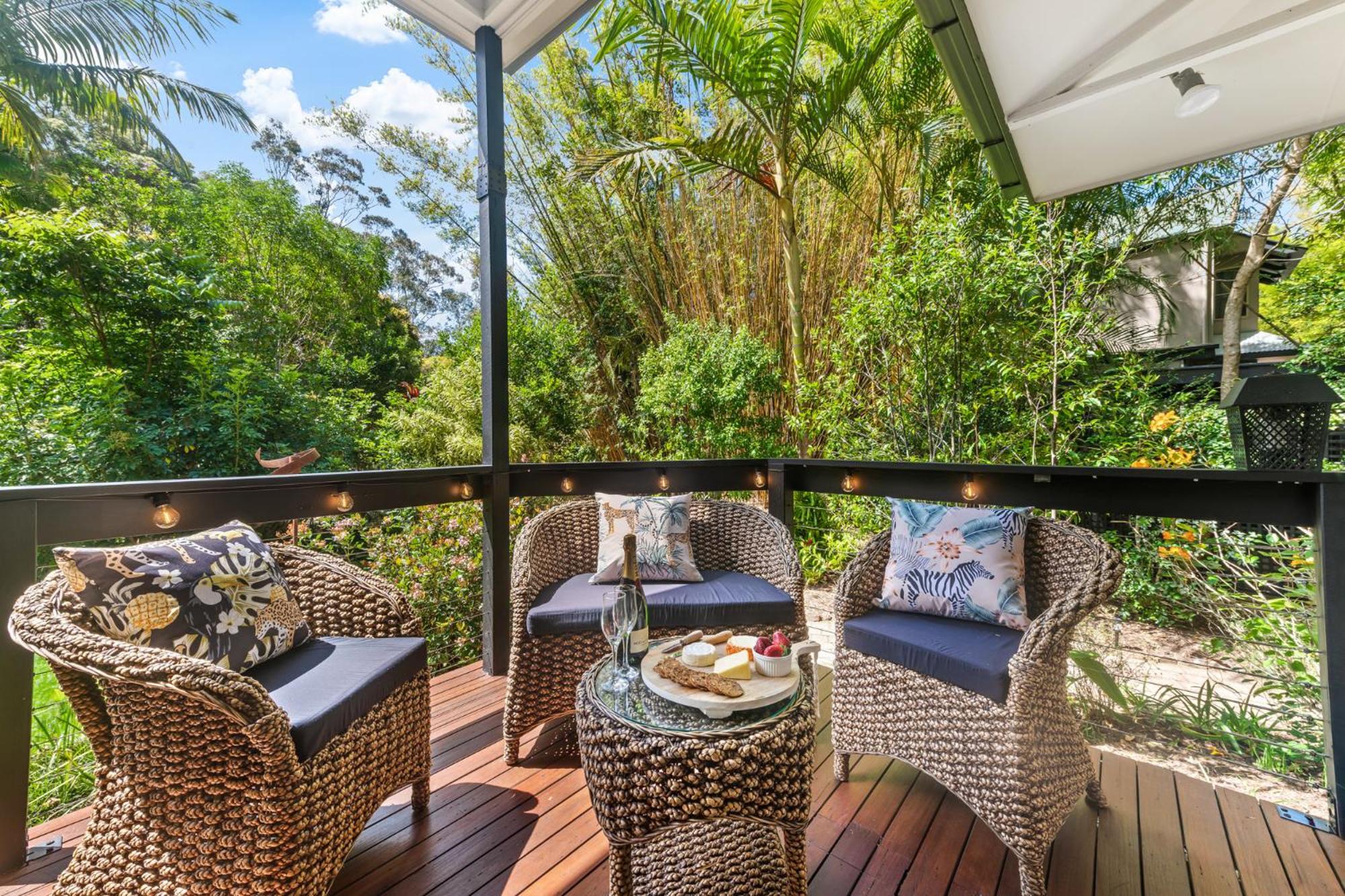 Holiday home Elevata Luxe Jacuzzi - Wood Fire - Claw Bath - Pet Friendly
