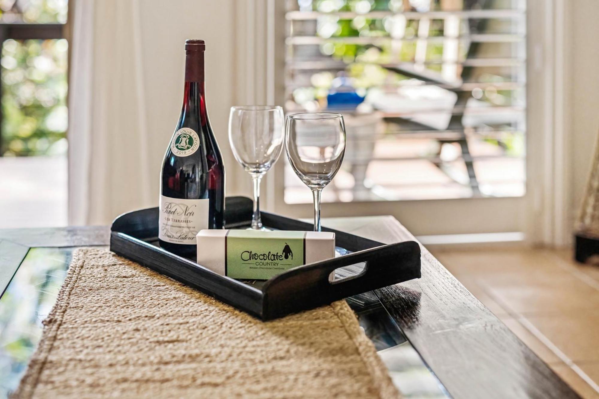 Holiday home Elevata Luxe Jacuzzi - Wood Fire - Claw Bath - Pet Friendly